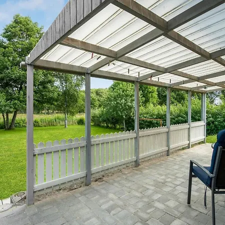 Amazing In With Kitchen